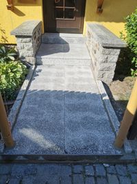 Granitplatten im Eingangsbereich